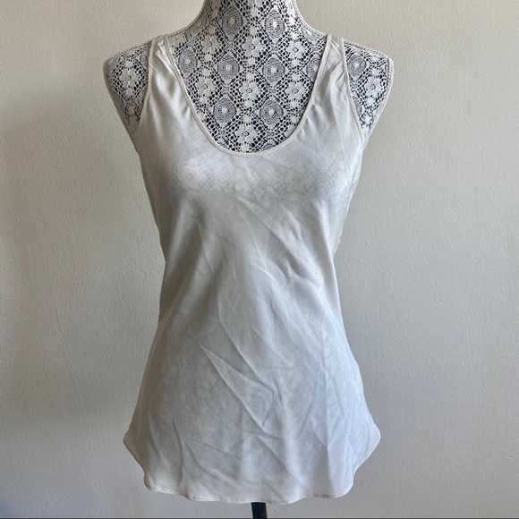 Aritzia Babaton 100% Silk Blouse Sz Small